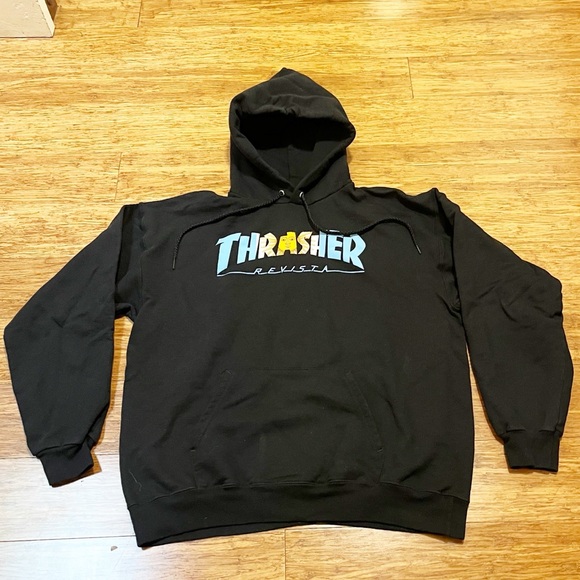 Thrasher Black Spell-Out Pullover Hoodie. Like New. Men's Medium (Women's Large) - Picture 1 of 11